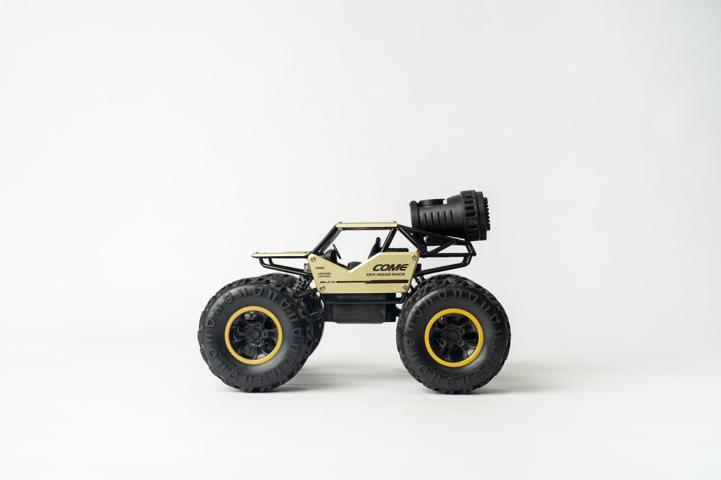 1:18 THUNDER THRASHER – RC Truck